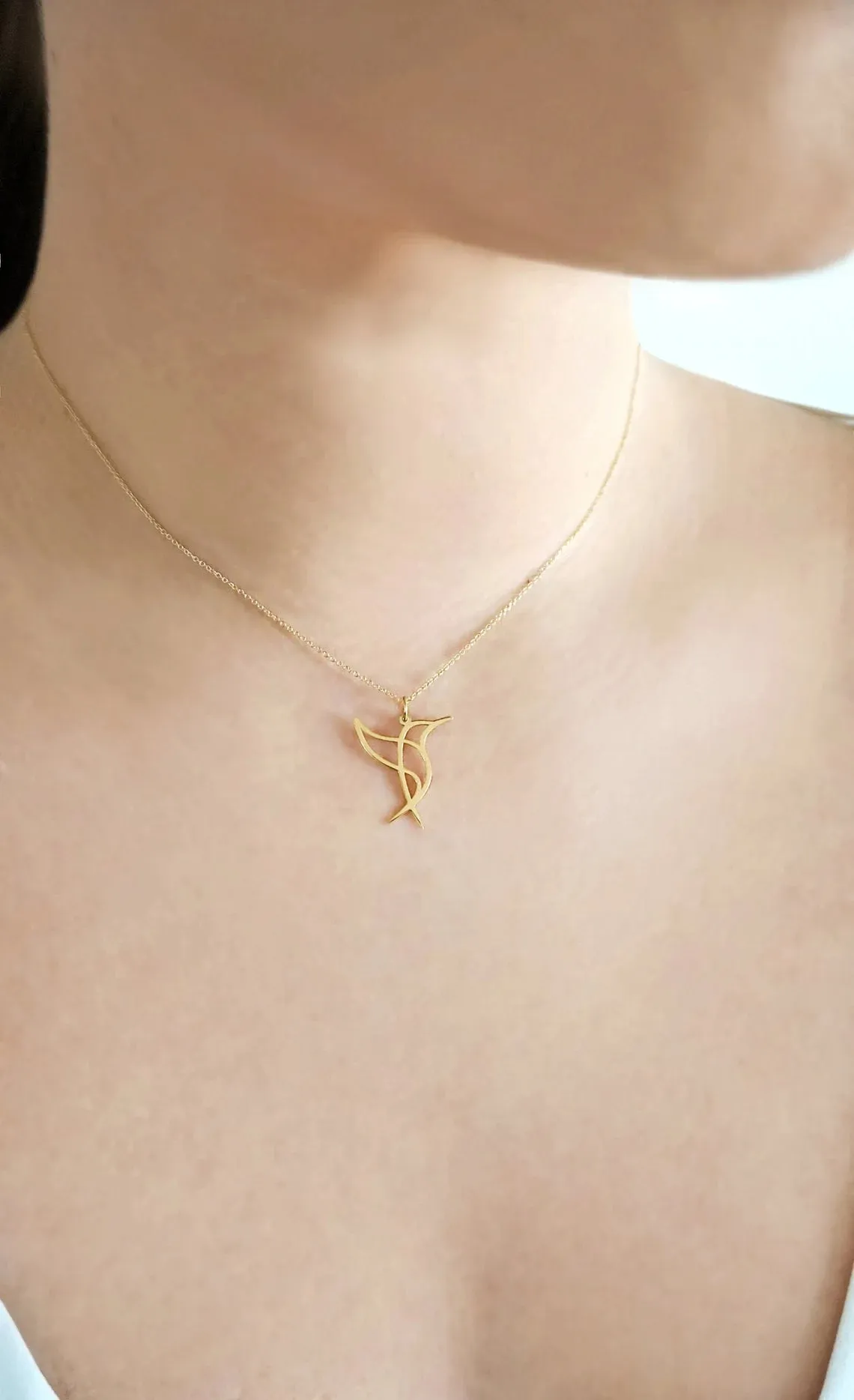 14K Gold Vermeil  Hummingbird  Minimalist Statement necklace For Women