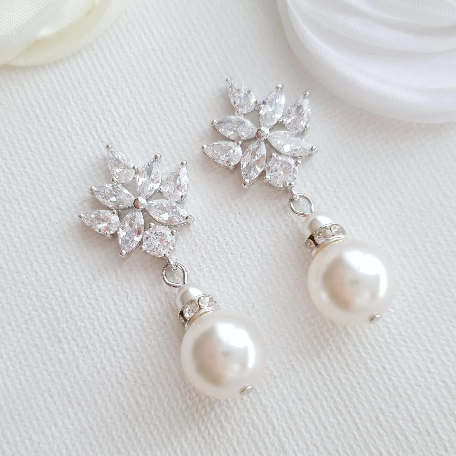 Bridal Earrings with Round Pearl Drops in Silver-Rosa