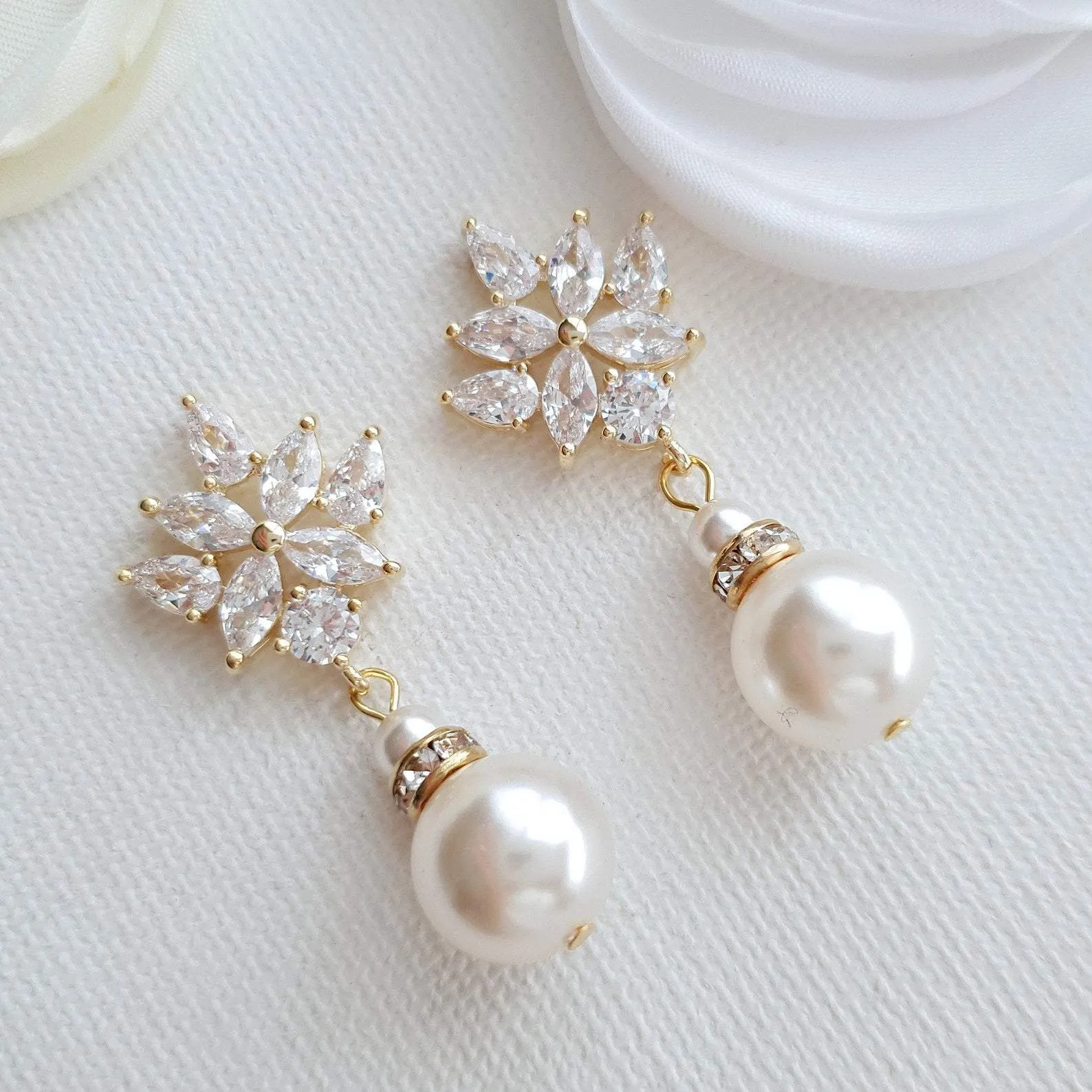 Bridal Earrings with Round Pearl Drops in Silver-Rosa