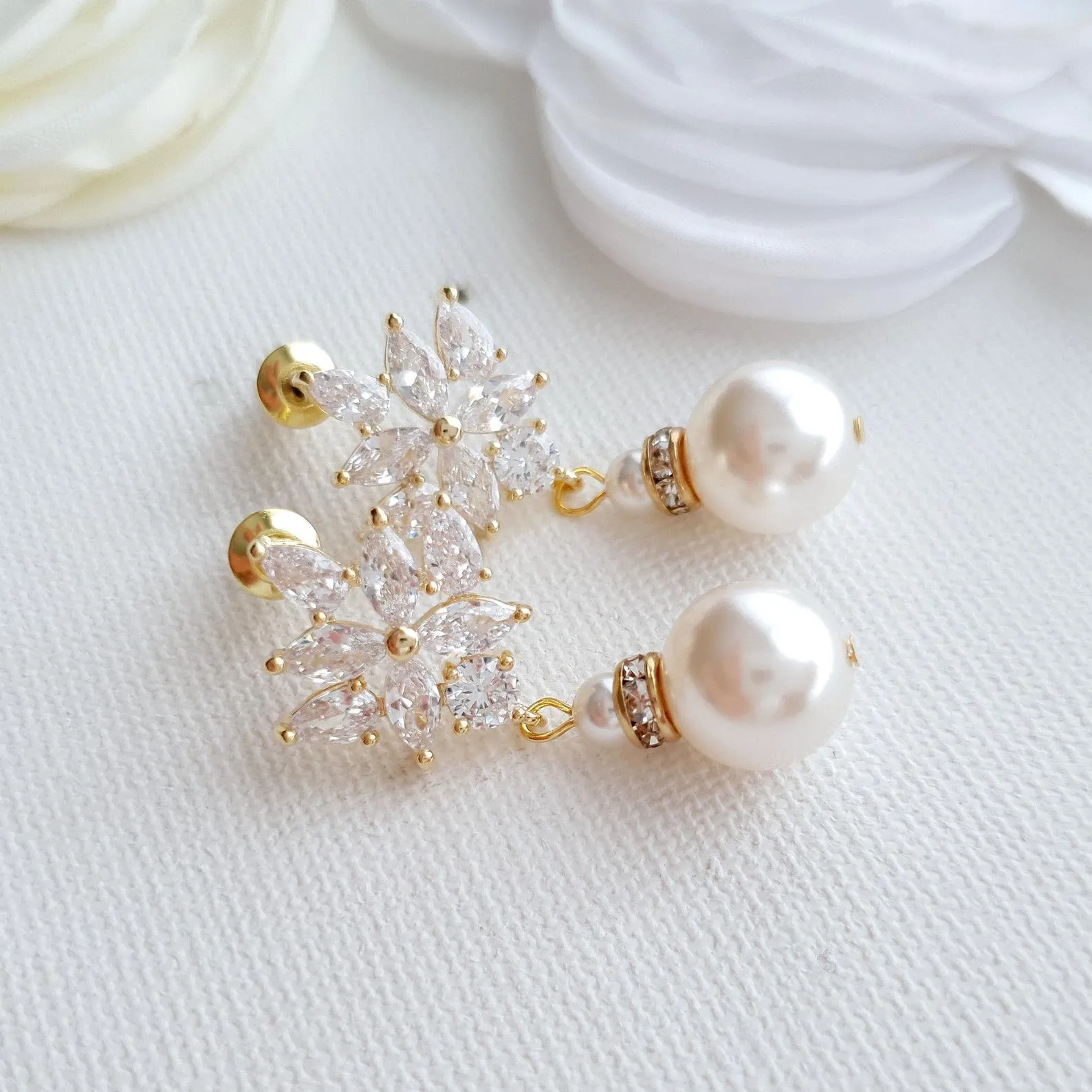 Bridal Earrings with Round Pearl Drops in Silver-Rosa