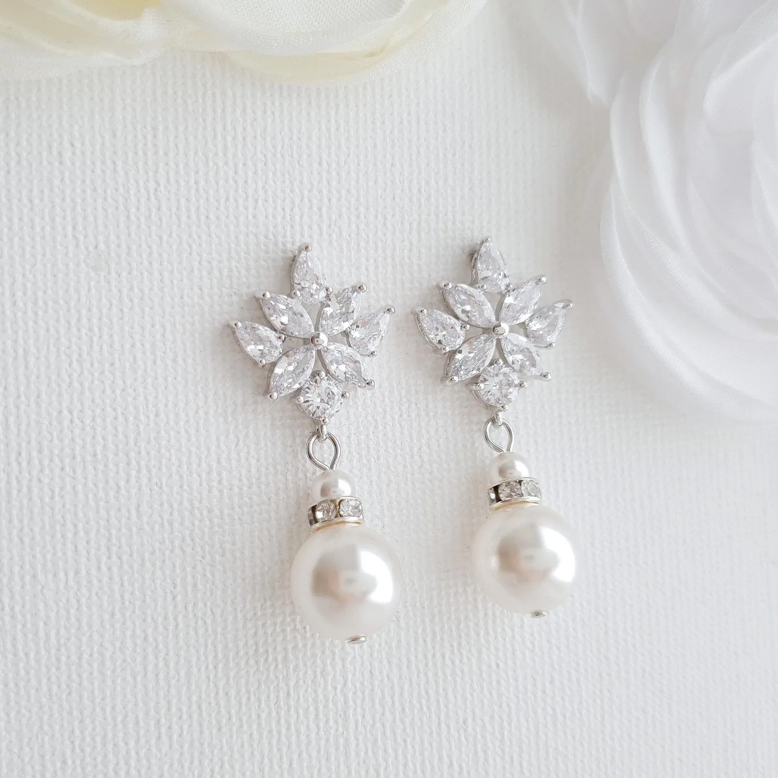 Bridal Earrings with Round Pearl Drops in Silver-Rosa