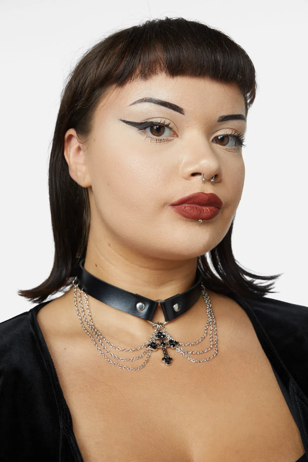 Cross & Chain Choker