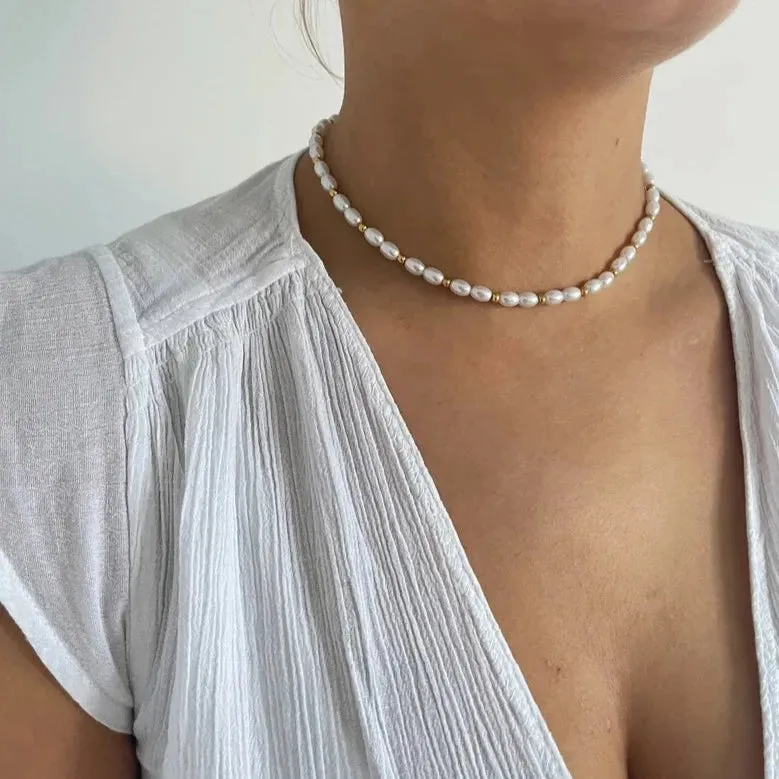 Gold and Pearl Necklace