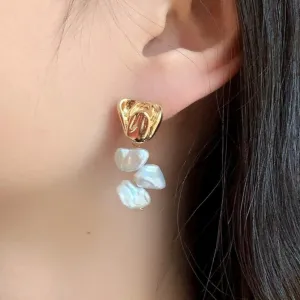 Golden Rose Pearl Earrings