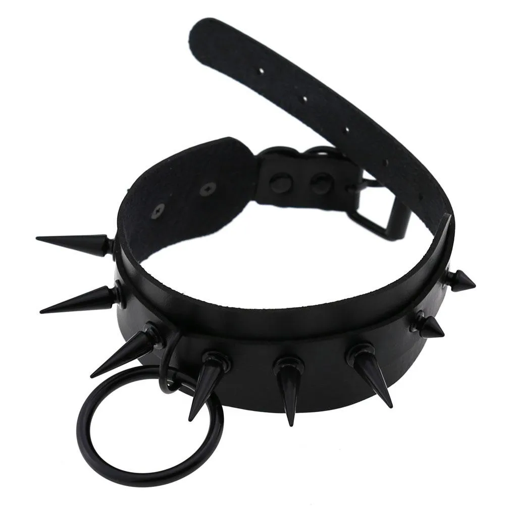 Gothic Spiked Choker for Men and Women / Studded Leather Choker with Ring / Unisex Rave Outfits