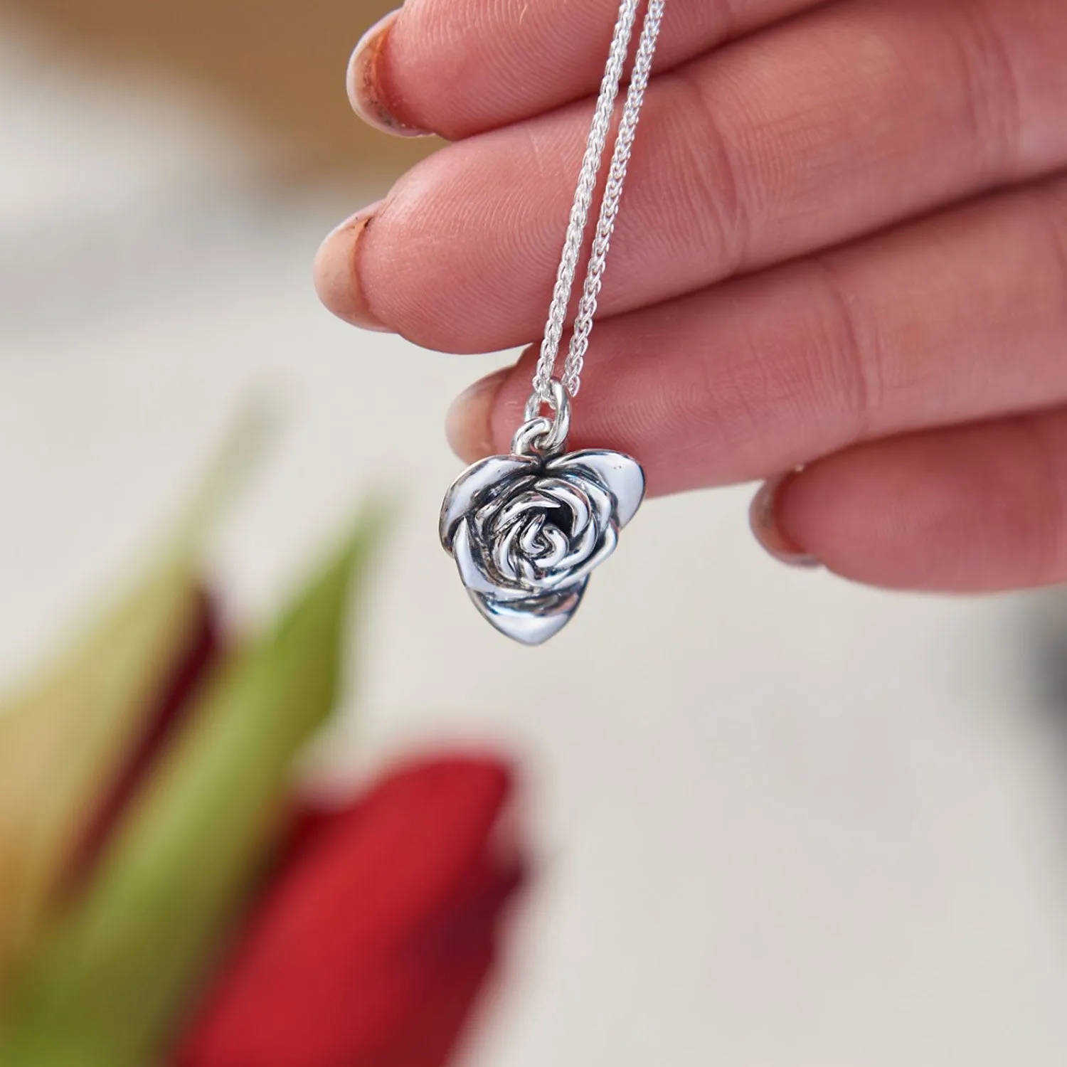 Heart Shaped Rose Silver Necklace