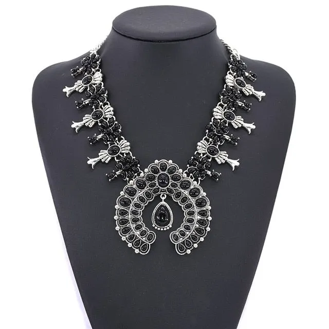 Indian Vintage Statement Large Collar Necklace Women Boho Ethnic Maxi Long Big Chunky Retro Tribal Moon Pendant Necklace Jewelry