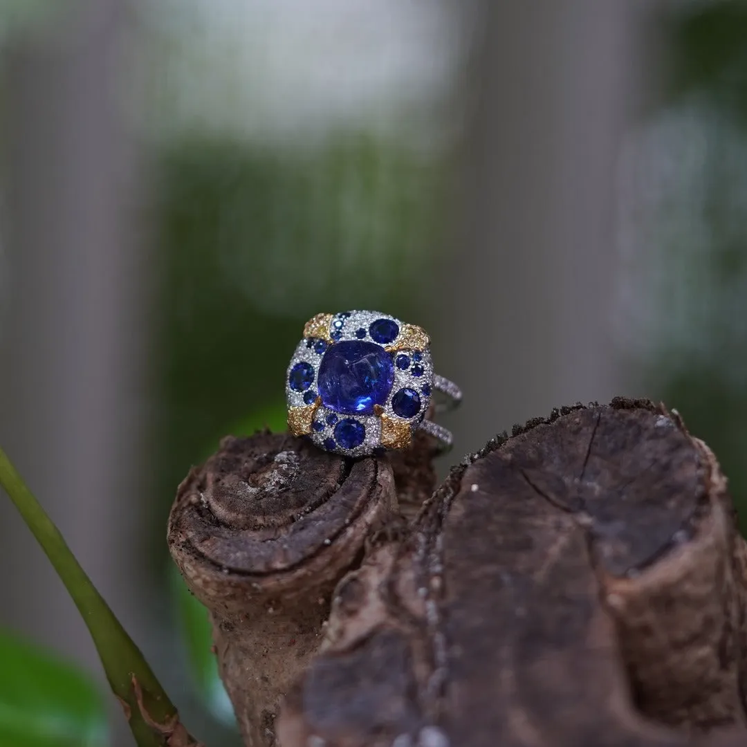 INFINITY - 18K White Gold Blue Tanzanite Sapphire Diamond Ring