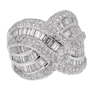 Ladies White Gold Diamond Cocktail Ring Sz 8