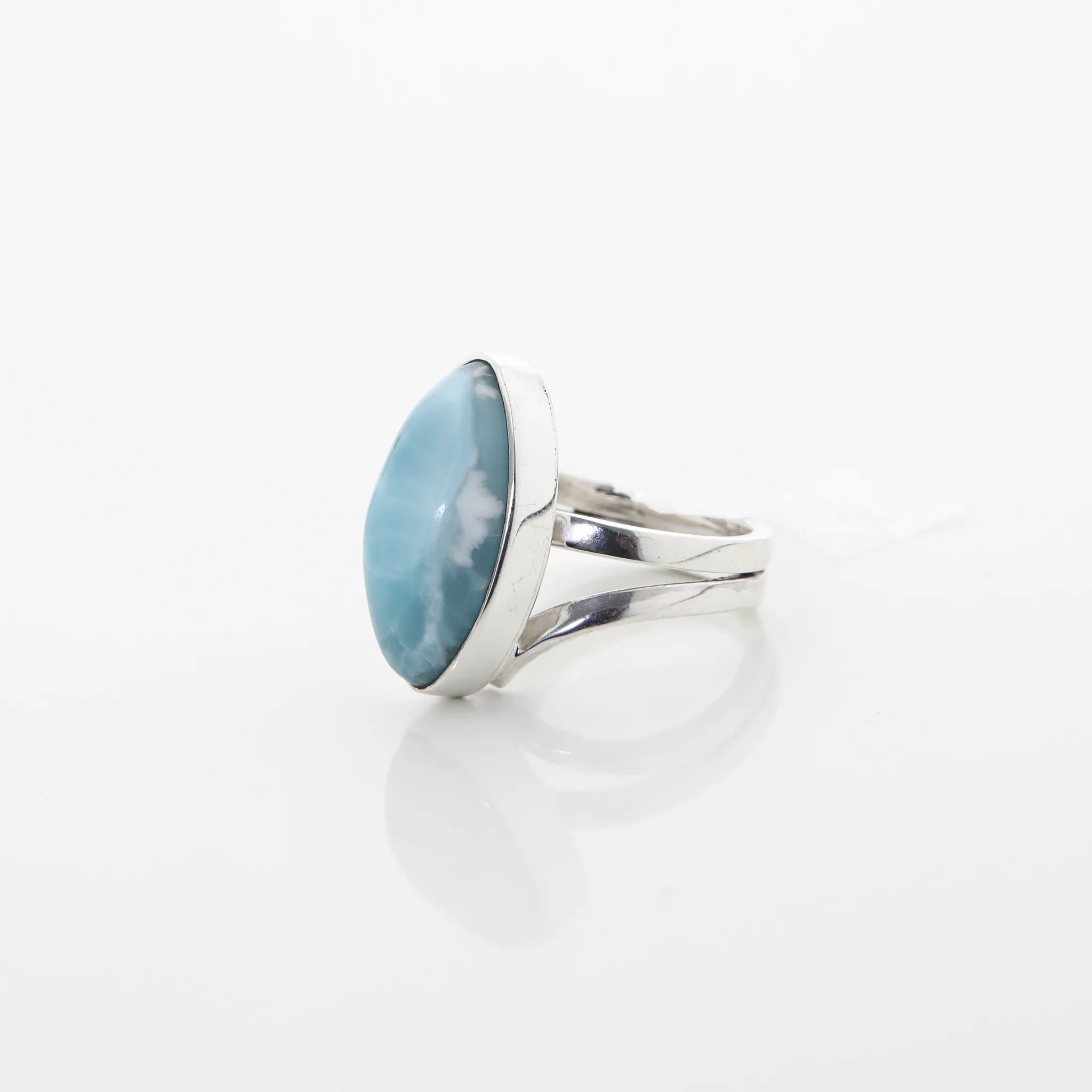 Larimar Ring Lily