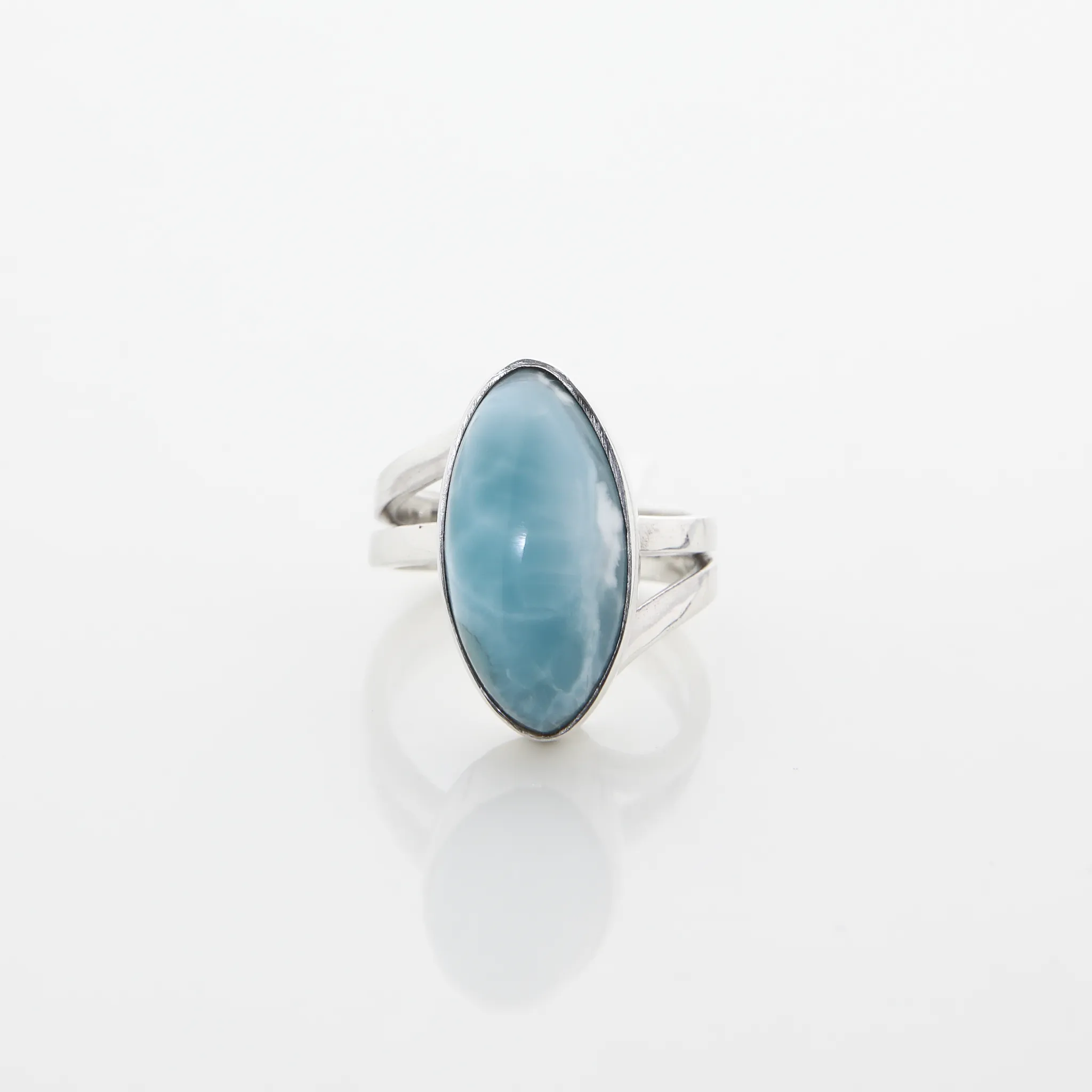 Larimar Ring Lily