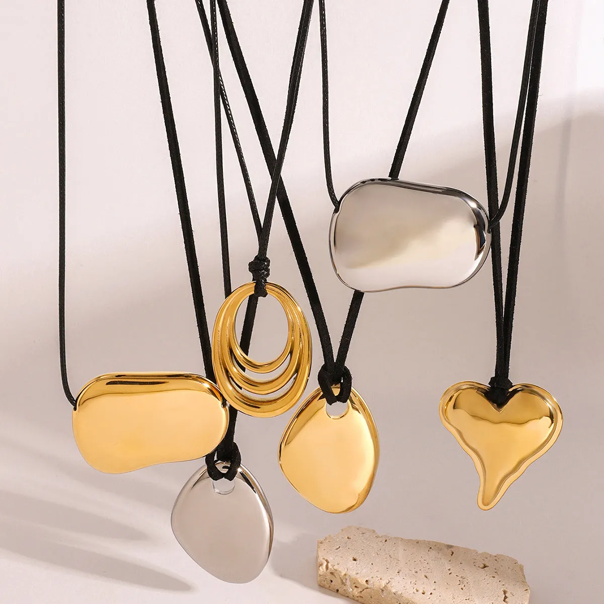 Minimalist Asymmetrical Geometric Stainless Steel Electroplating Necklaces