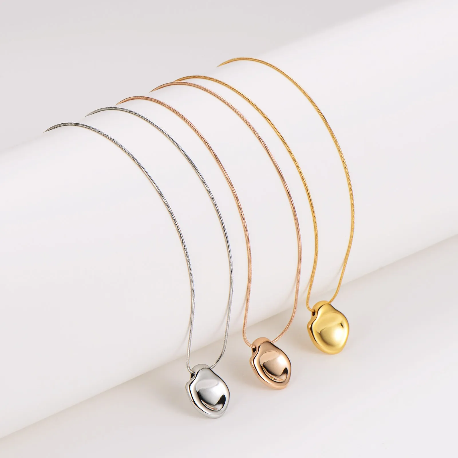 Minimalist Round Droplet Stainless Steel Electroplating Necklaces