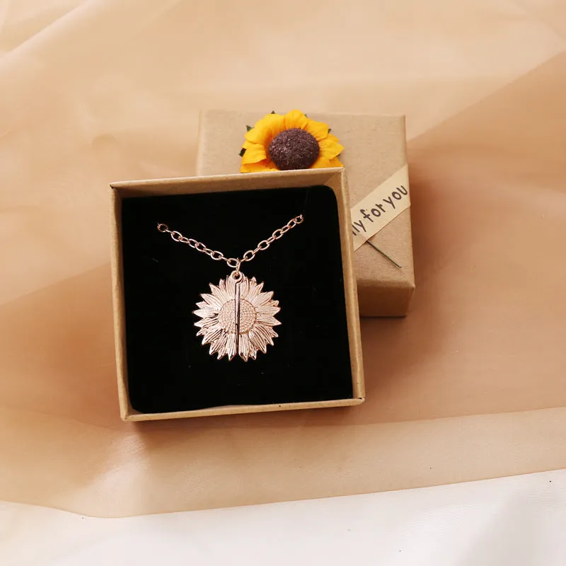 Minimalist Sunflower Flower Alloy Electroplating Necklaces