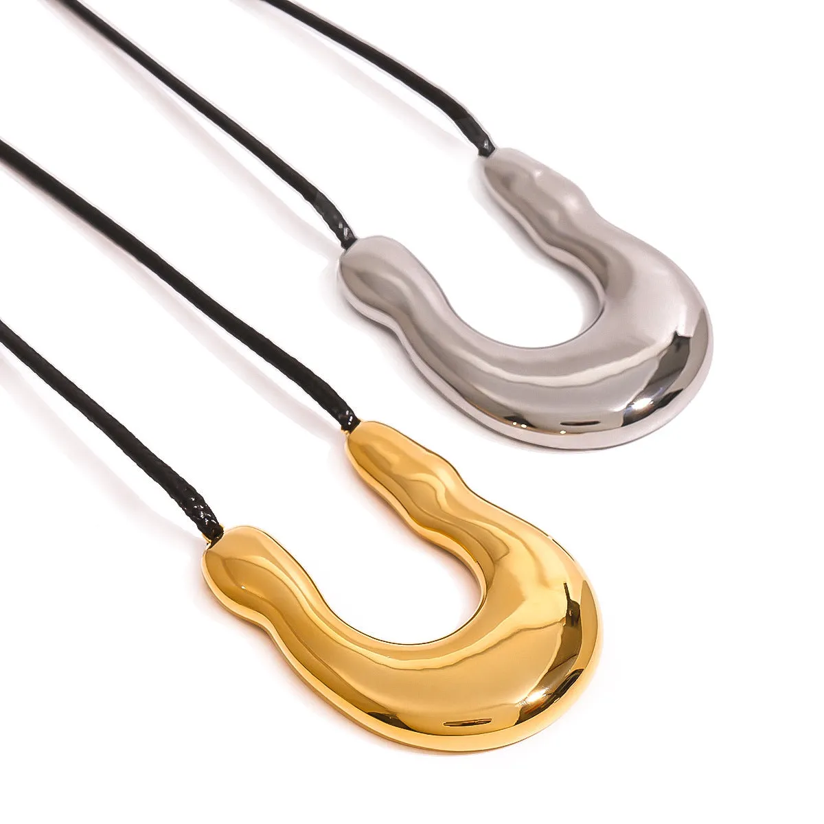 Minimalist U-Shape Stainless Steel Electroplating Necklaces