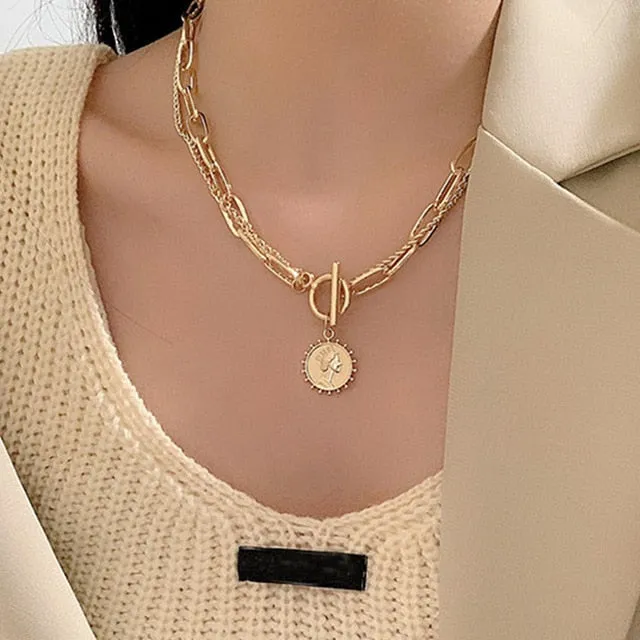 Necklace  Classy Fashion Asymmetric Lock              ID A112 - 1139