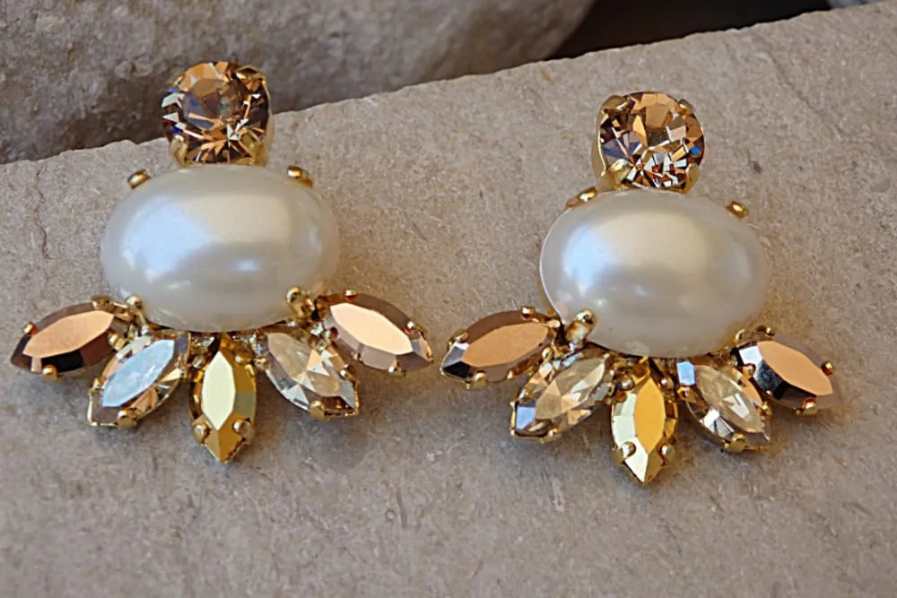 Pearl Stud Cluster Earrings