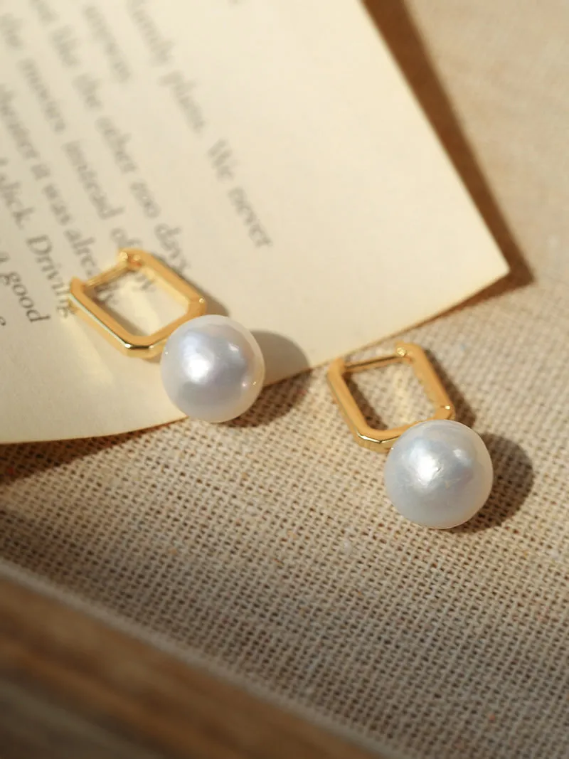 Round Baroque Pearl Square Hoops Earrings