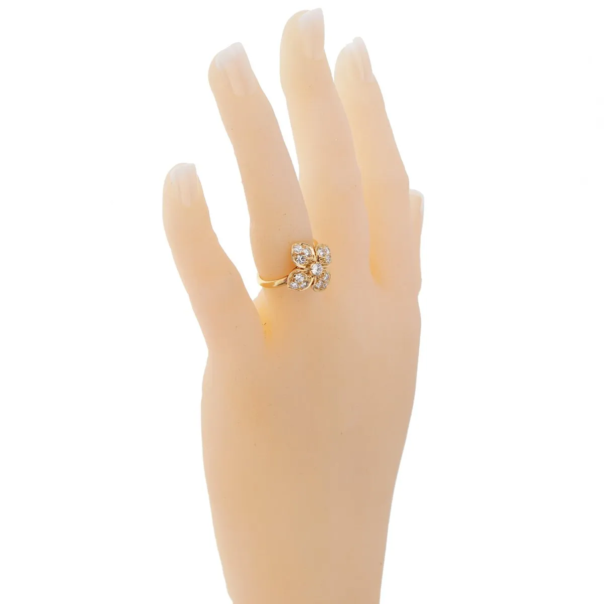 Van Cleef & Arpels Diamond Gold Flower Ring