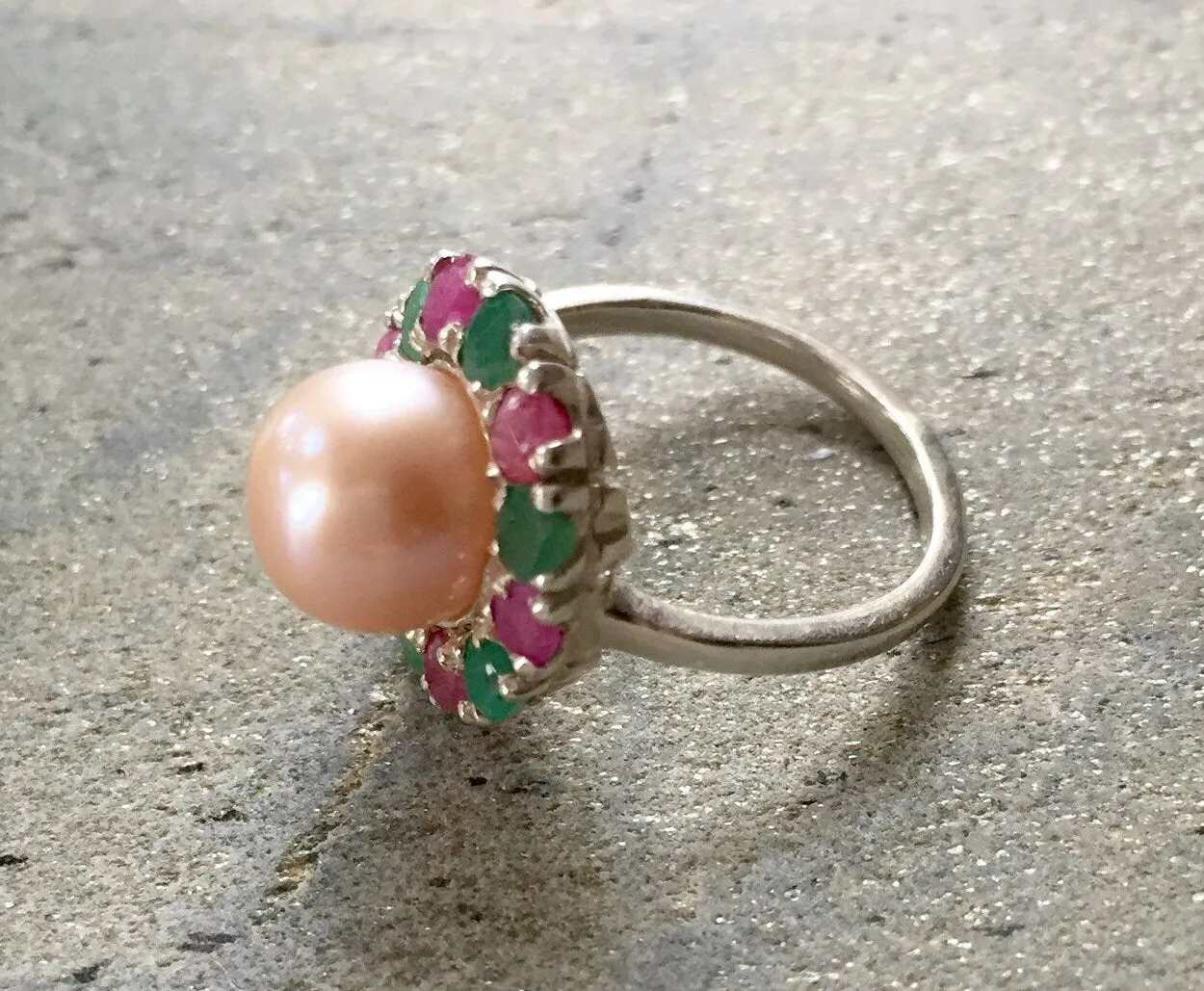 Victorian Pearl Ring - Pearl Flower Ring - Beige Pearl Ring