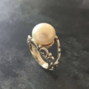 Vintage Pearl Ring - Natural White Pearl Ring - Statement Pearl Ring